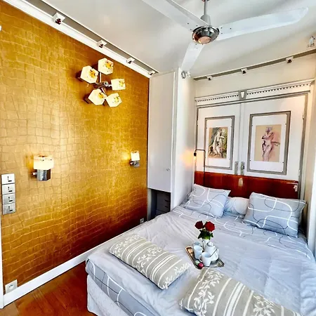 Apartment 3p Baroque With Rooftop View *